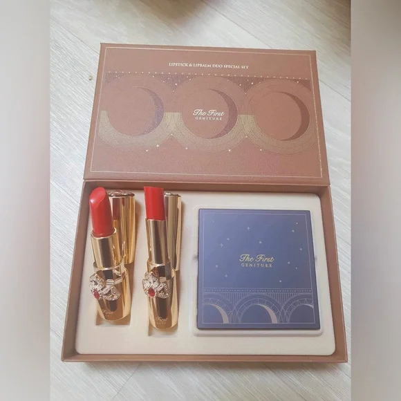 O HUI The First Geniture Lipstick Lip Balm Eyeshadow Palette, 3 items OHUI